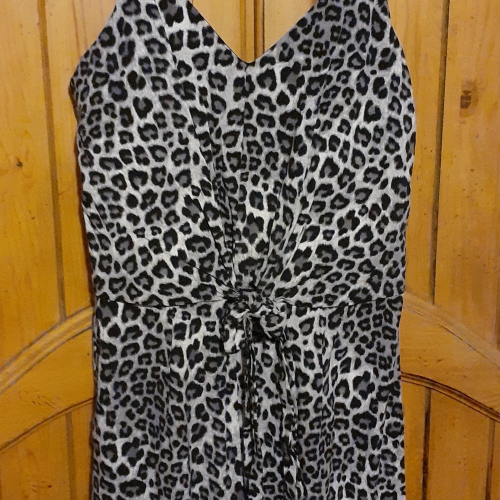 Jumpsuit - Picture 5 of 6